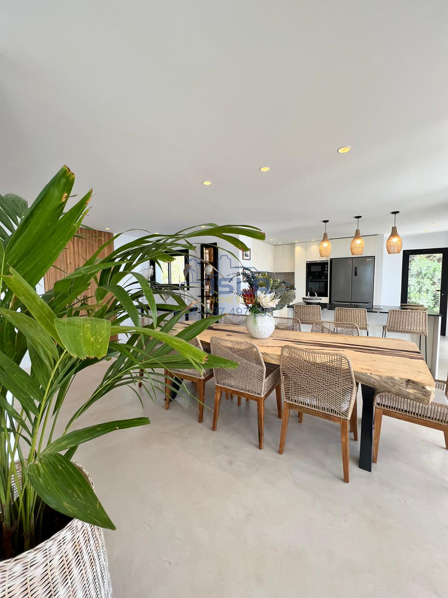 WhatqqwersApp-Image-2022-11-25-at-15.57