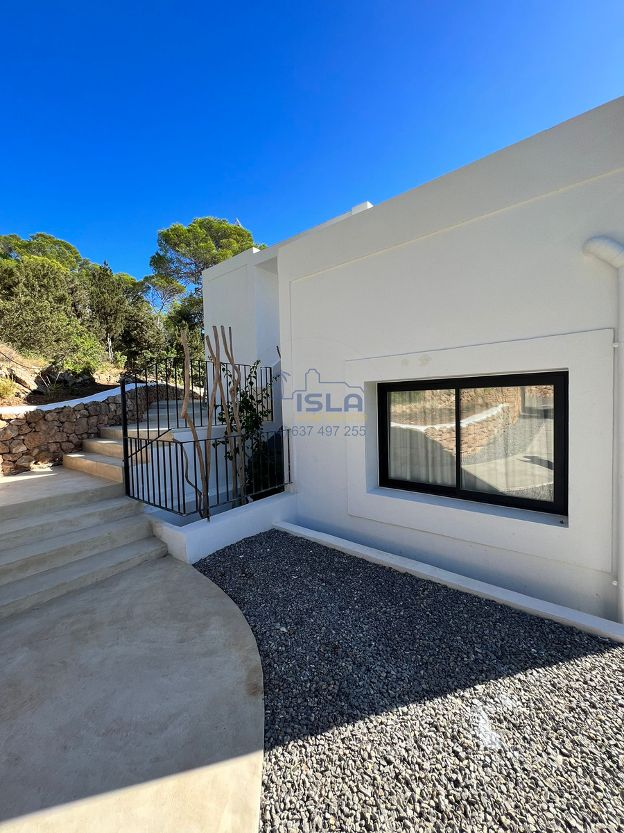 WhatsApp-Image-20zzzvv22-11-25-at-15.57